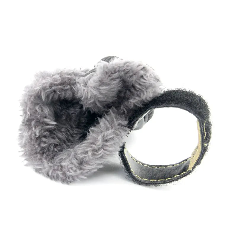 #product_name -  - Love Indi Schmindi